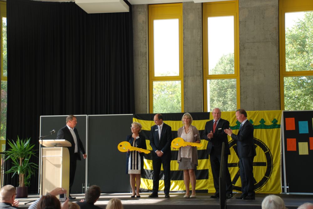 Eroeffnungsfeier_Schulzentrum_9