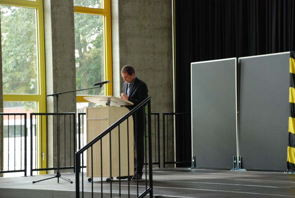 Eroeffnungsfeier_Schulzentrum_18