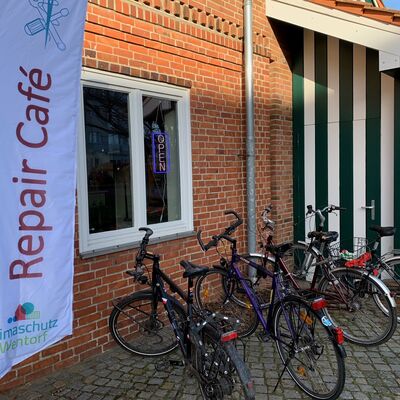 Repair_Cafe_Parkplatz